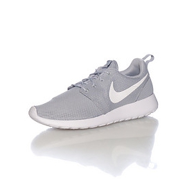 BASKET NIKE ROSHERUN HOMME