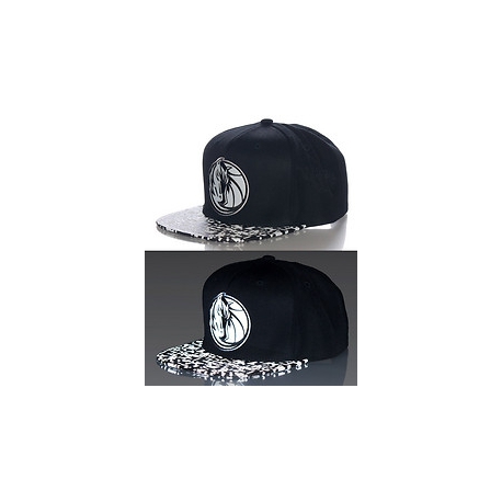 MITCHELL AND NESS DALLAS MAVERICKS NBA SNAPBACK CASQUETTE
