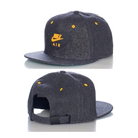 NIKE TRUE SNAPBACK CASQUETTE