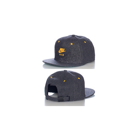 NIKE TRUE SNAPBACK CASQUETTE