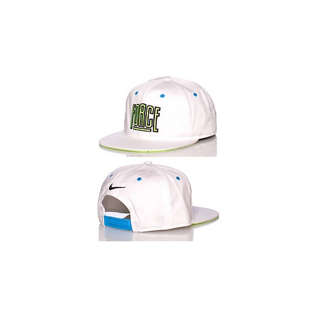 NIKE FORCE SNAPBACK CASQUETTE