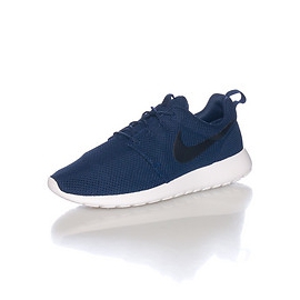 BASKET NIKE ROSHERUN HOMME